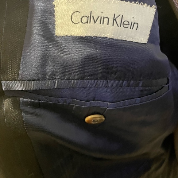 CALVIN KLEIN SUIT JACKET - Picture 7 of 11